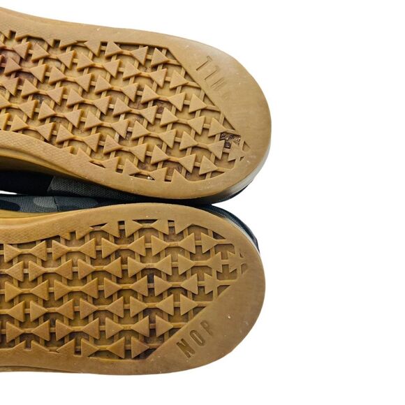 Nobull Black Mid Canvas Camo Trainers Sz M 11 / W 12.5 - Picture 9 of 9